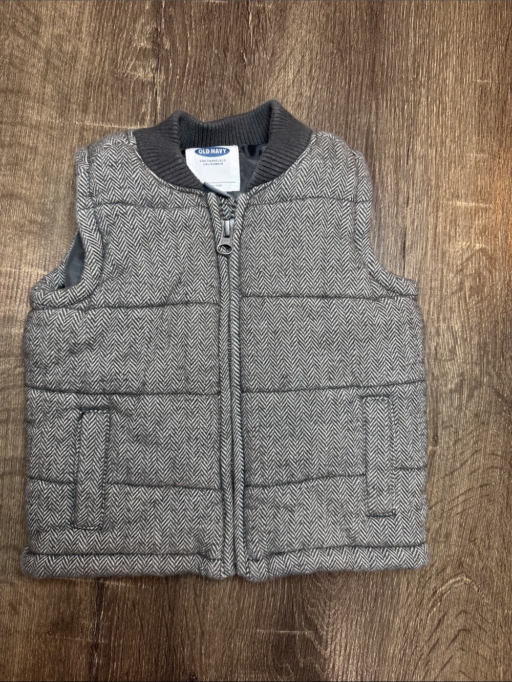 Old Navy Boys' Gray Herringbone Quilted Vest